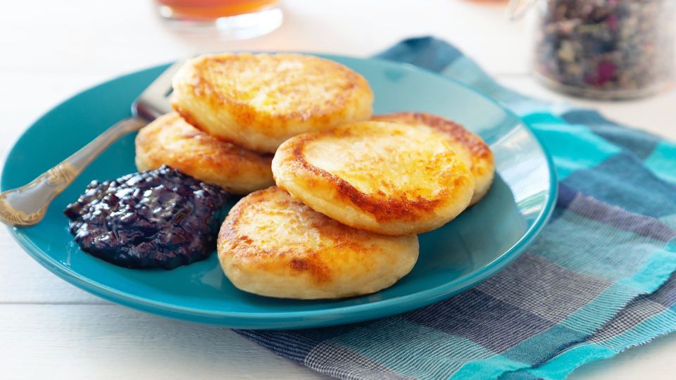 Такие сырники можно даже на диете: секрет не в ингредиентах, а в способе приготовления