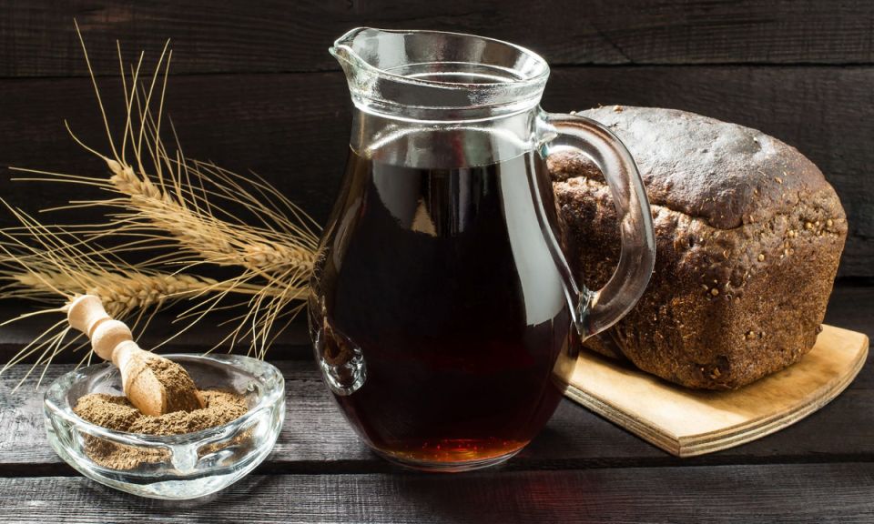 Традиционный квас: как приготовить вкусный напиток в домашних условиях