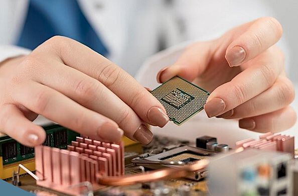 Стеклянные процессоры: революция в мире чипов от японских инженеров