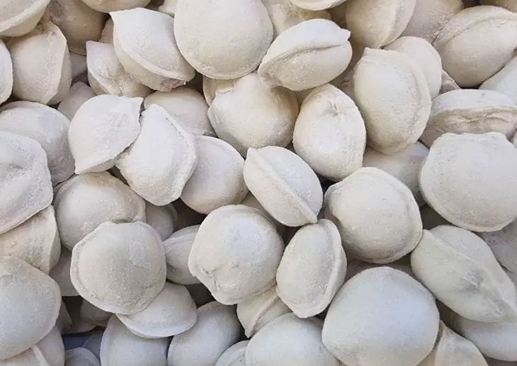 Как варить пельмени: простой трюк — больше не слипнутся в кастрюле