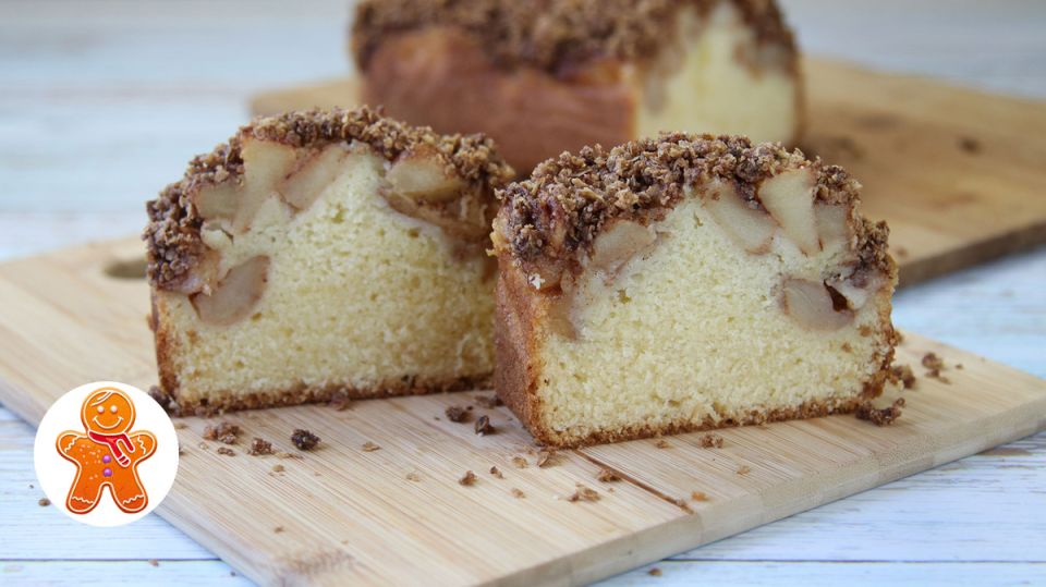 Необычный кекс с яблоками: как приготовить лакомство с хрустящей корочкой