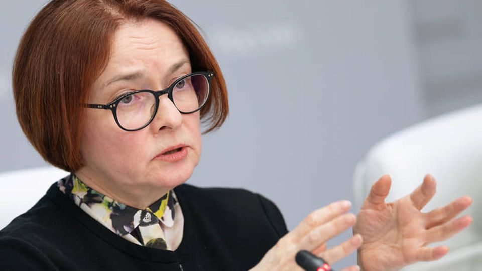 Центральный банк России: Почему ключевая ставка остается на высоком уровне?