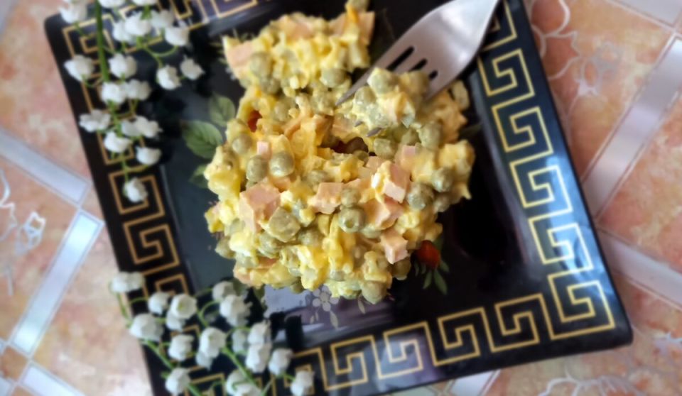 Секреты любимого оливье: уникальный семейный рецепт