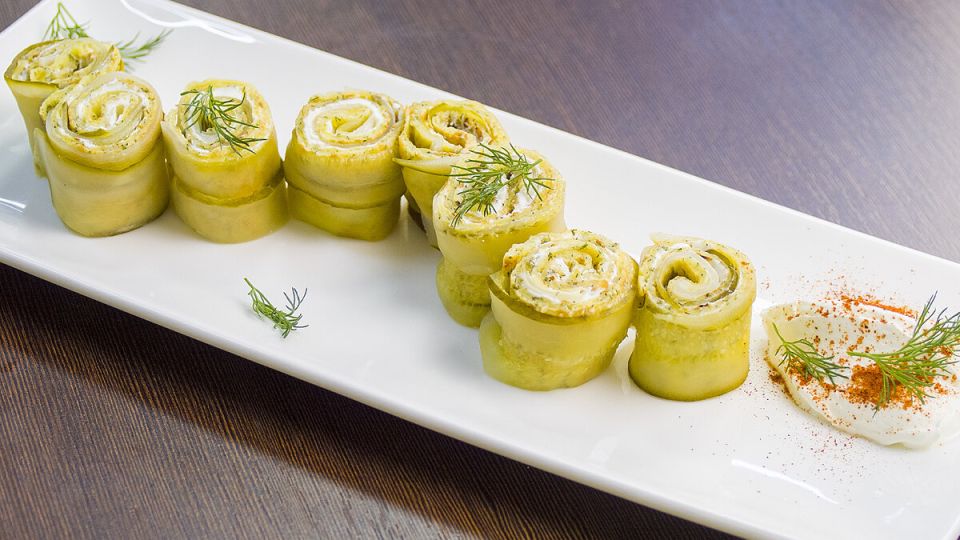 Необычный картофельный ролл: идеальная закуска для любого торжества