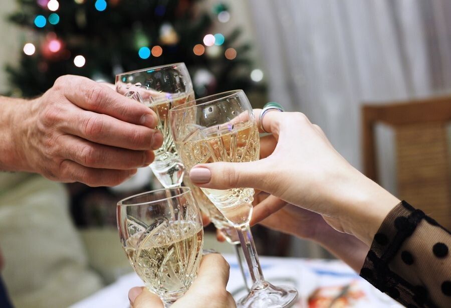 Новый год под контролем: за шум в праздники могут наложить штраф