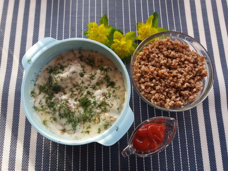 Печень по-строгановски: как сделать это блюдо особенно вкусным