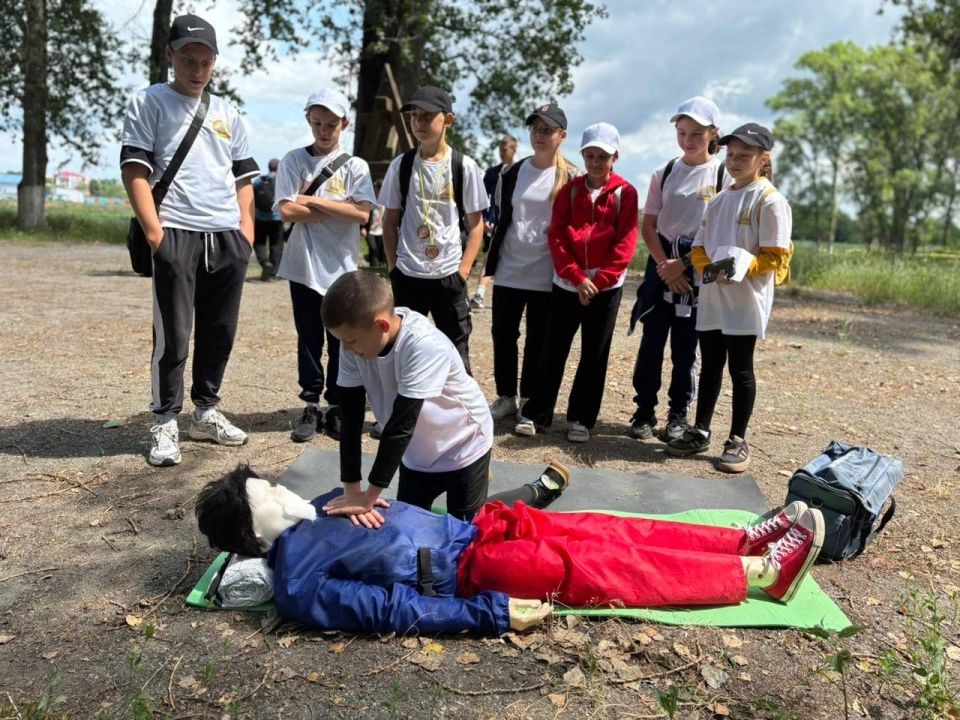 В пикник-парке «Остров» прошли муниципальные туристические соревнования «За спорт и здоровье!», собравшие самых энергичных и любознательных ребят нашего округа