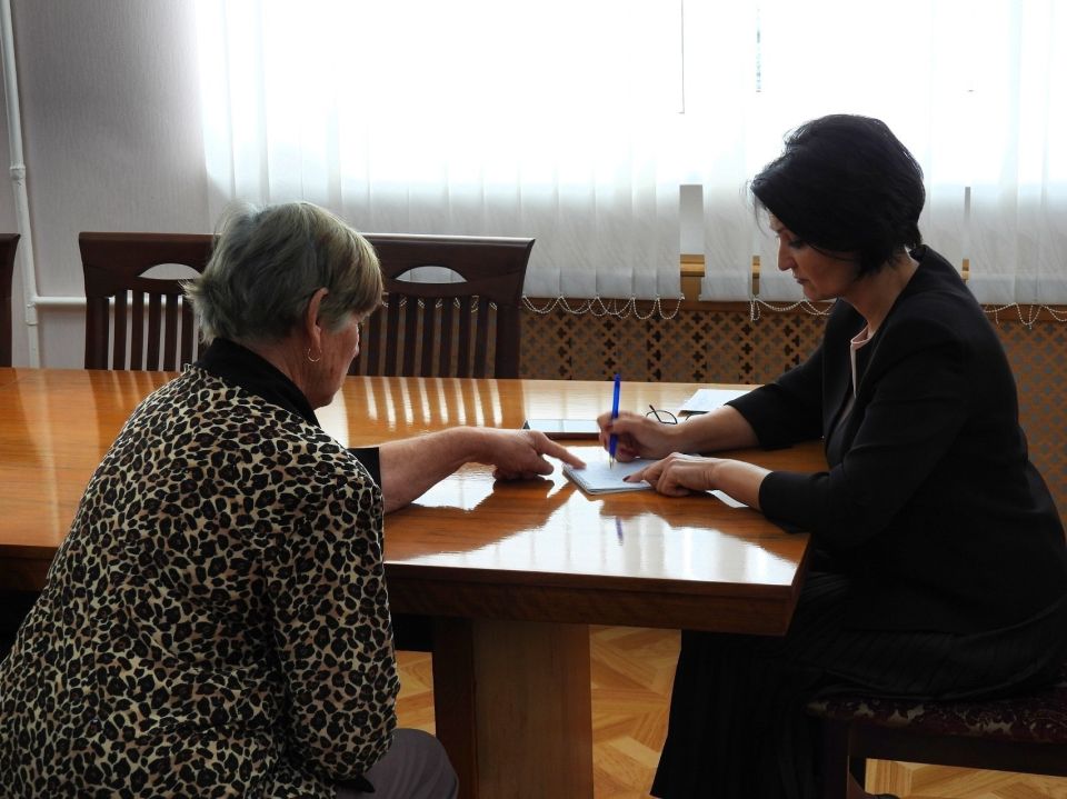Татьяна Киричкова: Сегодня во время личного приема обратились трое жителей нашего района