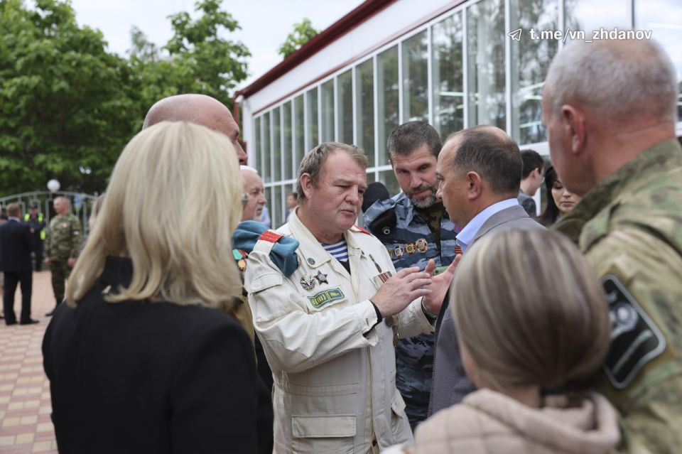 Владимир Жданов: Сегодня на базе отдыха «Славянка» состоялось важное мероприятие, посвящённое Дню ветеранов боевых действий — знаменательной дате, объединяющей воинов, прошедших через локальные военные конфликты