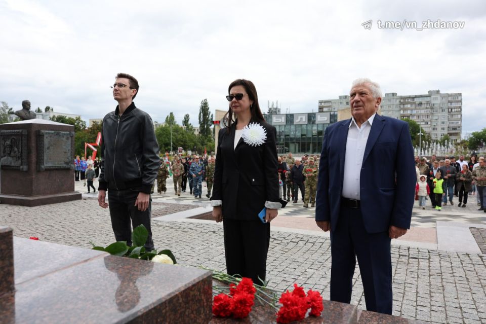 Владимир Жданов: Сегодня, в День ветеранов боевых действий, мы склоняем головы перед памятью тех, кто с честью и отвагой защищал интересы нашей Родины