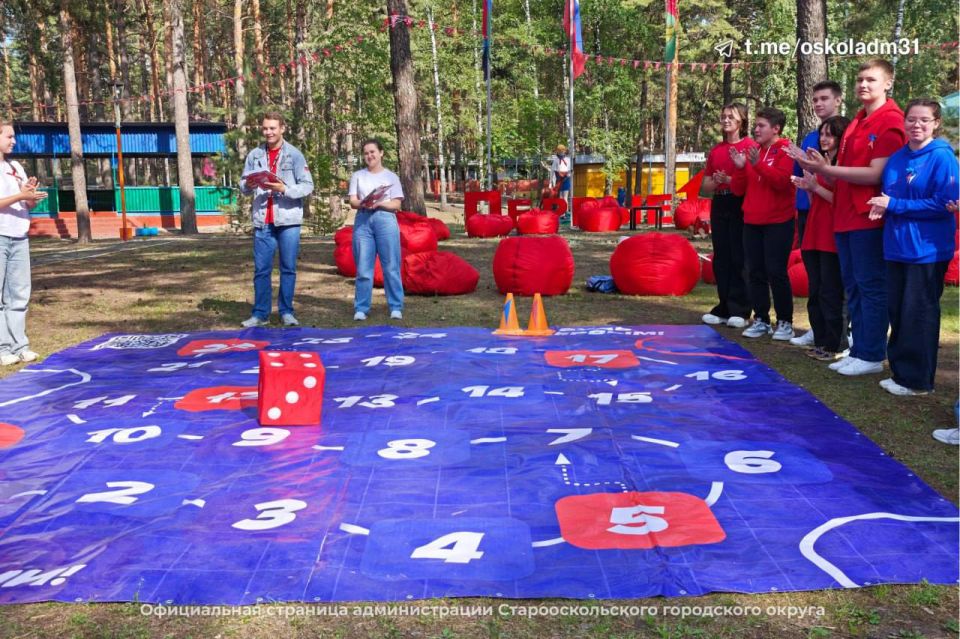 В летнем лагере «Космос» прошло выездное заседание муниципального Координационного совета Движения Первых под руководством главы администрации Старооскольского городского округа