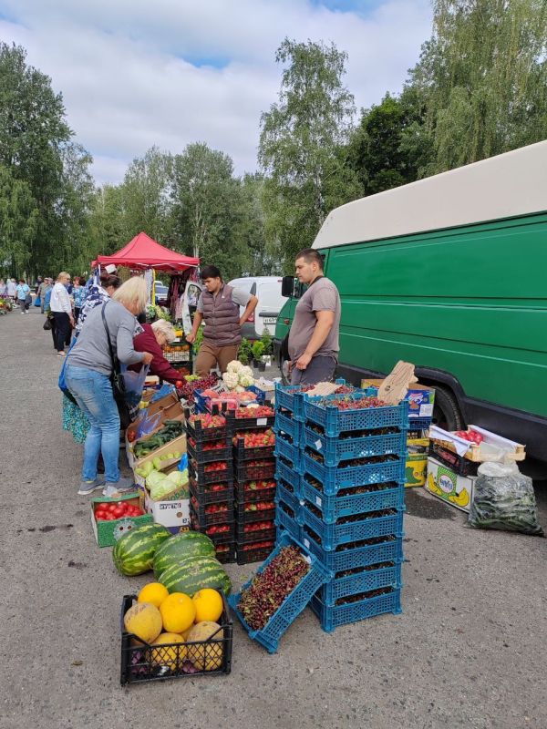 Еженедельные сельскохозяйственные ярмарки радуют местных жителей