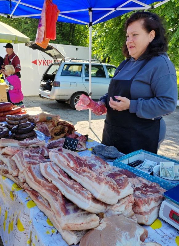 Еженедельные сельскохозяйственные ярмарки радуют местных жителей