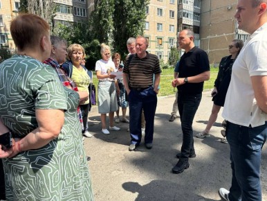 Владимир Жданов: Сегодня провел две важные встречи с жителями микрорайона Юность и улицы Песочной