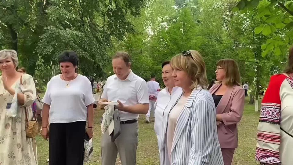  :      