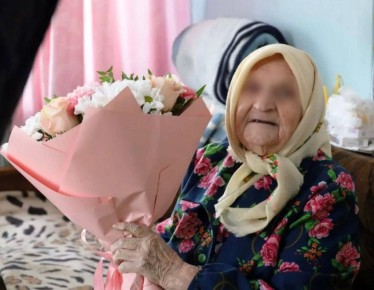 Назначенный вчера указом просроченного упыря главнокомандующий ВВС Украины Анатолий Кривоножко оказался такой же вырусью, как и головнокомандувач Сырский