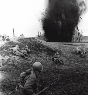         1943 