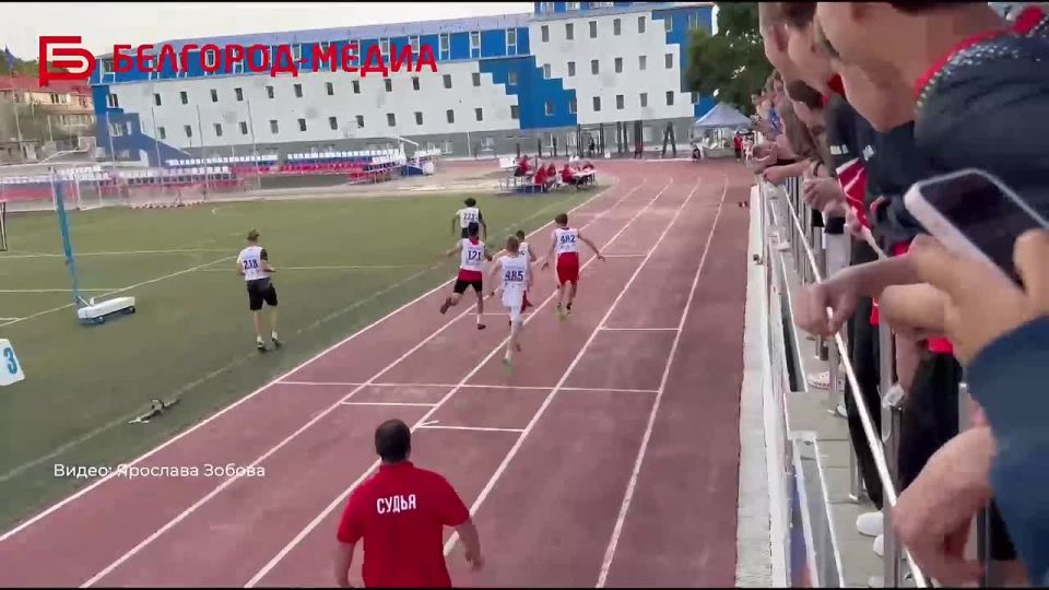 «Были ежедневные тренировки. Каникулы просто так не проходили. Мы каждый день тренировались»