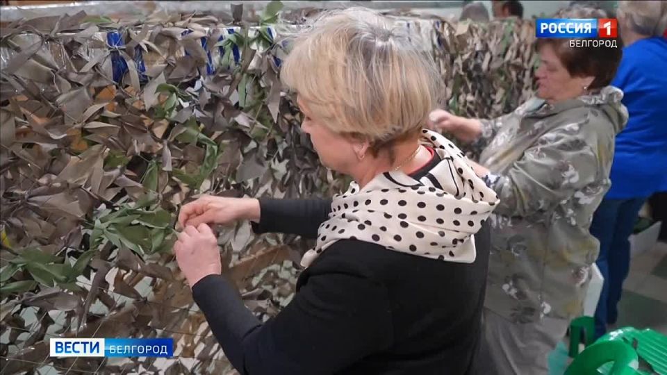 Только в этом рукодельном «цехе» серебряные волонтёры Белгородчины сплели 1 694 сети