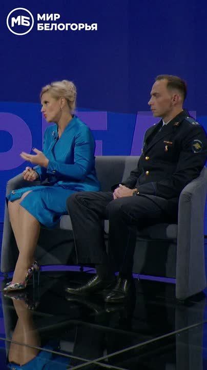 Одной рукой узла не завяжешь деньги не убережёшь