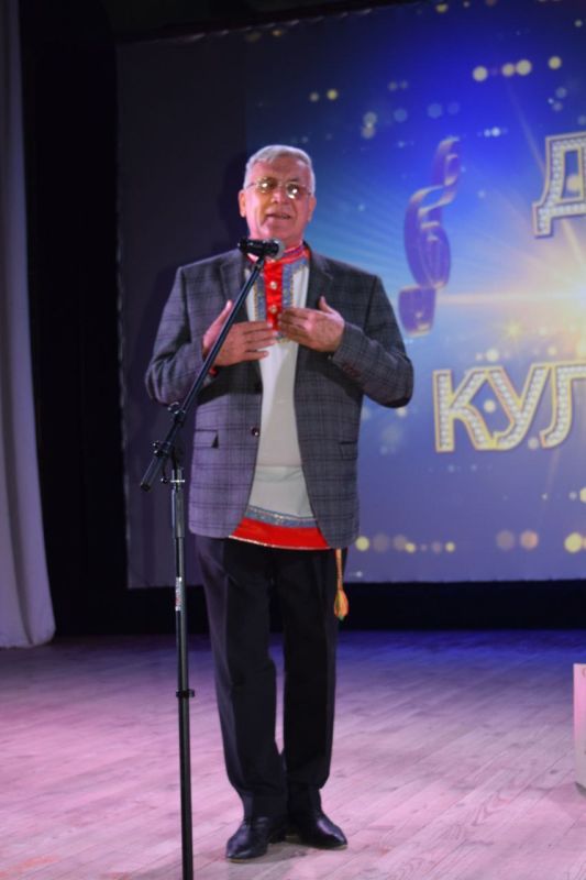 Галина Руденко: Сегодня, 13 октября, отмечает свой день рождения Владимир Иванович Белых, выдающийся балетмейстер, талантливый педагог и руководитель хореографических ансамблей, удостоенный звания Заслуженного работника...