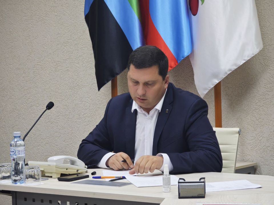 Николай Нестеров: Провёл личный приём граждан в администрации района