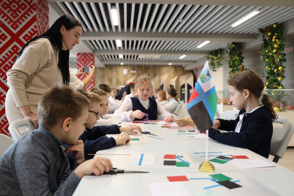 В государственных учреждениях культуры прошли мероприятия, посвященные Дню флага Белгородской области