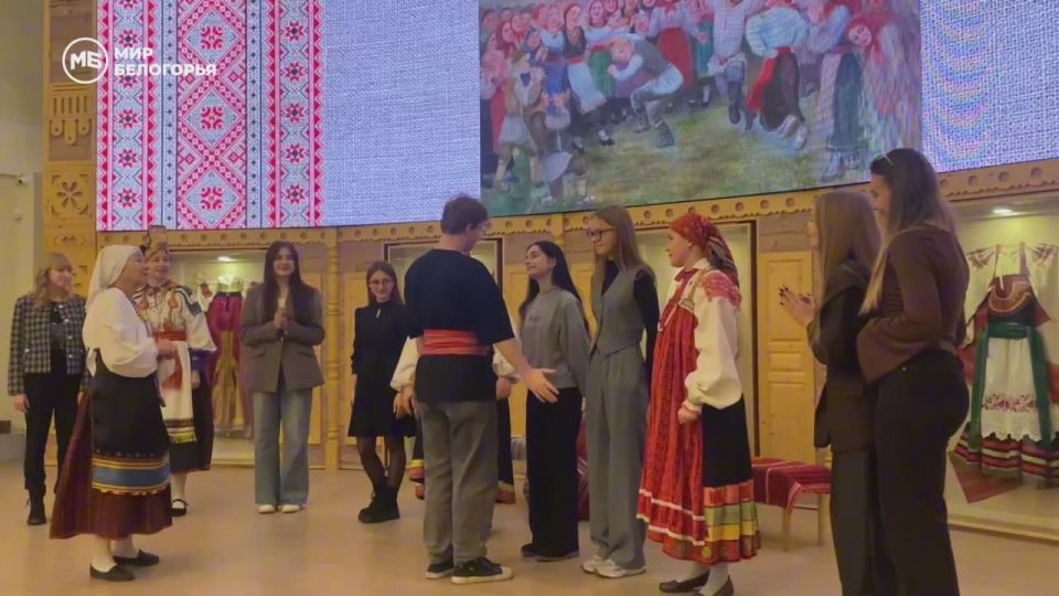 От сговора до девичника: белгородцам рассказали о старинных свадебных обрядах