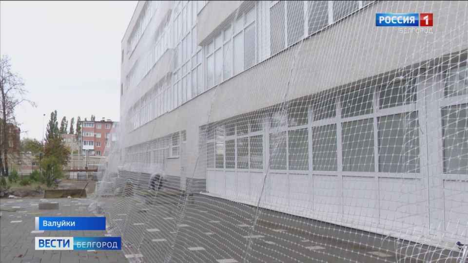 Валуйская школа №4 открылась после капитального ремонта 1 сентября
