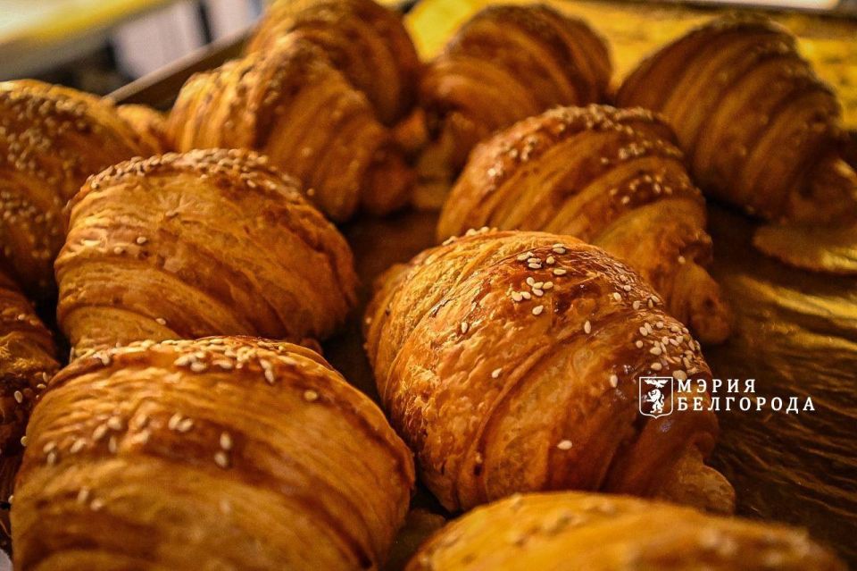 Ммм..что это за ни с чем не сравнимый аромат свежей выпечки витает в воздухе?