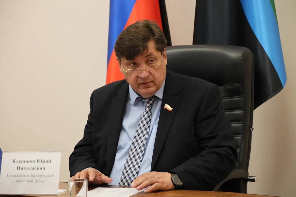 Юрий Клепиков провел прием граждан в Ровеньском округе