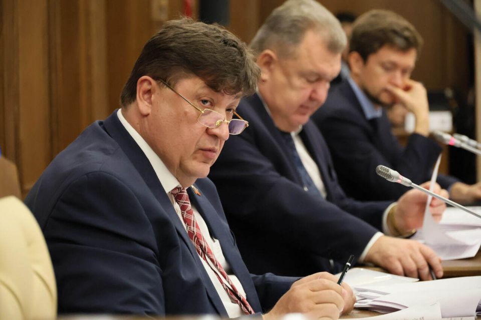 В рамках заседания комитета областной Думы по законодательству, местному самоуправлению и безопасности депутаты предварительно одобрили назначение на должность нескольких мировых судей