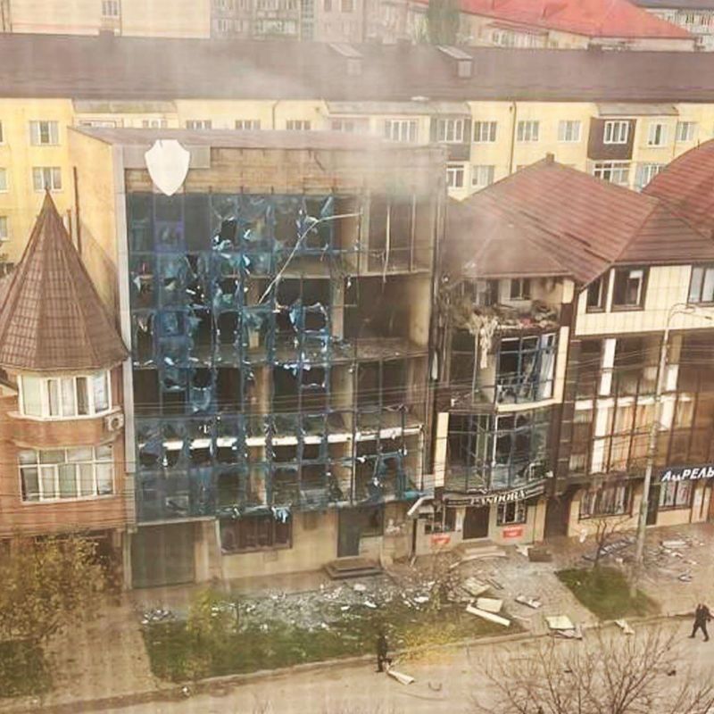 Украинские беспилотники атаковали производственное предприятие и здание строящегося ТЦ в Махачкале