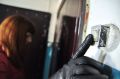 Пенсионерка обманута мошенниками: история двух квартир и судьбы