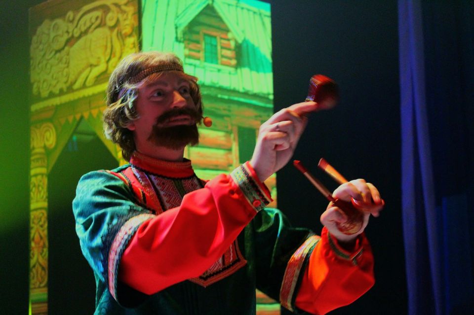 В Строителе состоялась премьера музыкального спектакля «Аленький цветочек» с музыкой белгородских композиторов