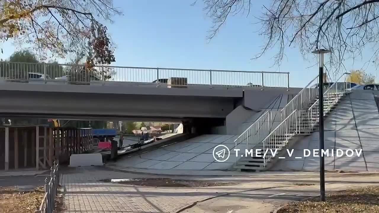 Строители приступили к самому сложному этапу ремонта моста на ул. Чумичова в Белгороде