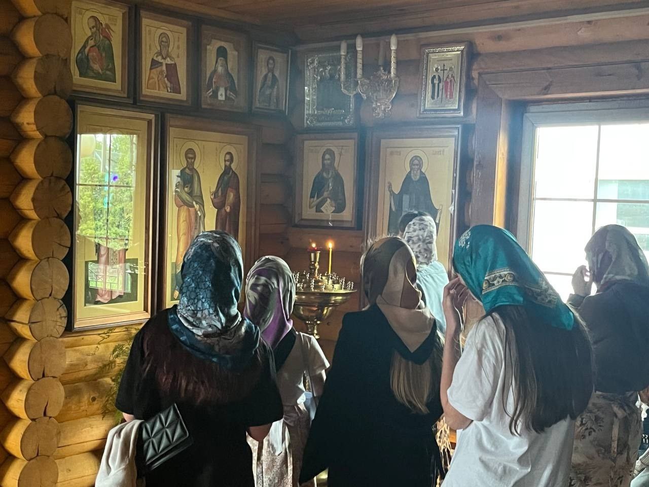 Галина Руденко: Завершена реализация проекта «Духовность корнями в семье», направленного на организацию совместной с православной церковью школы духовного наставничества и семейного воспитания обучающихся Красногвардейского... Галина Руденко: Завершена реализация проекта «Духовность корнями в семье», направленного на организацию совместной с православной церковью школы духовного наставничества и семейного воспитания обучающихся Красногвардейского...