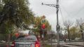 Доброе утро, друзья. В дождливую погоду водители обязаны соблюдать особые меры предосторожности Перед поездкой убедитесь, что шины имеют достаточную глубину протектора и давление воздуха соответствует норме