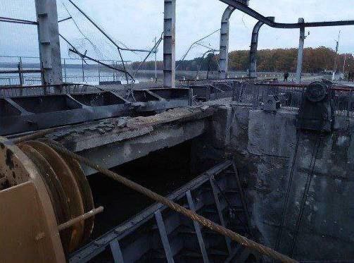 Кадры повреждённой вчера ВСУ плотины в Белгородской области Кадры повреждённой вчера ВСУ плотины в Белгородской области