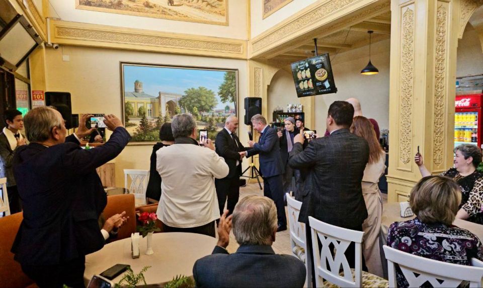 24  2025      .  ..     ,    ..   80    