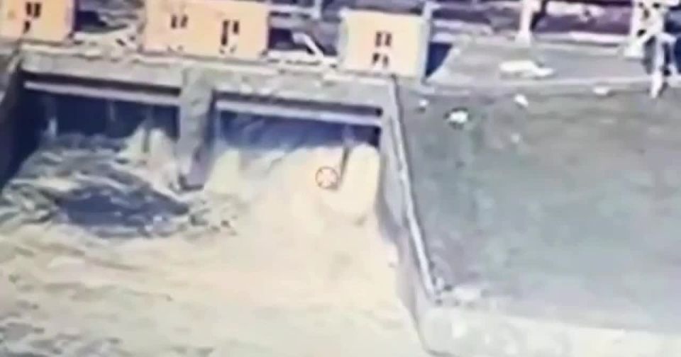 ВСУ ударили по дамбе водохранилища Севереского Донца на Белгородщине