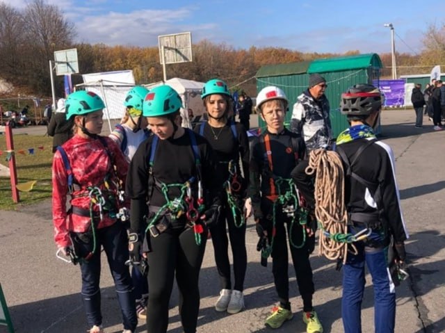 Команда Масловопристанской школы, в составе которой были активисты Движения Первых, приняла участие в региональном туристическом слёте Команда Масловопристанской школы, в составе которой были активисты Движения Первых, приняла участие в региональном туристическом слёте