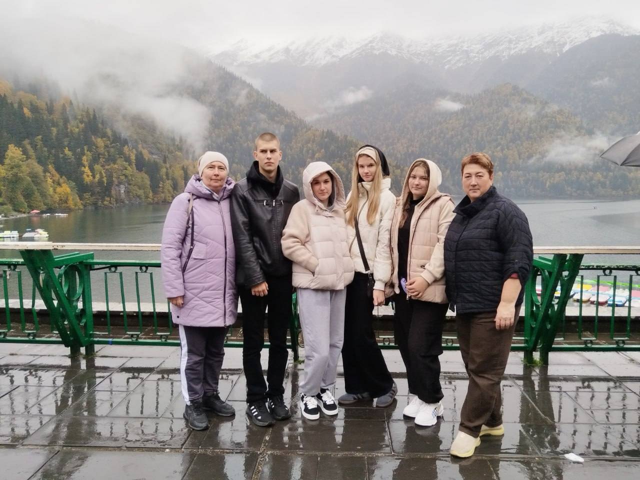 Краснояружские школьники, под руководством научных руководителей Ларисы Бугаевой и Светланы Ивановой-Ястребовой, успешно выступили на очном этапе Международного конкурса "Старт в науке", проходившем в Сочи, на территории... Краснояружские школьники, под руководством научных руководителей Ларисы Бугаевой и Светланы Ивановой-Ястребовой, успешно выступили на очном этапе Международного конкурса "Старт в науке", проходившем в Сочи, на территории...