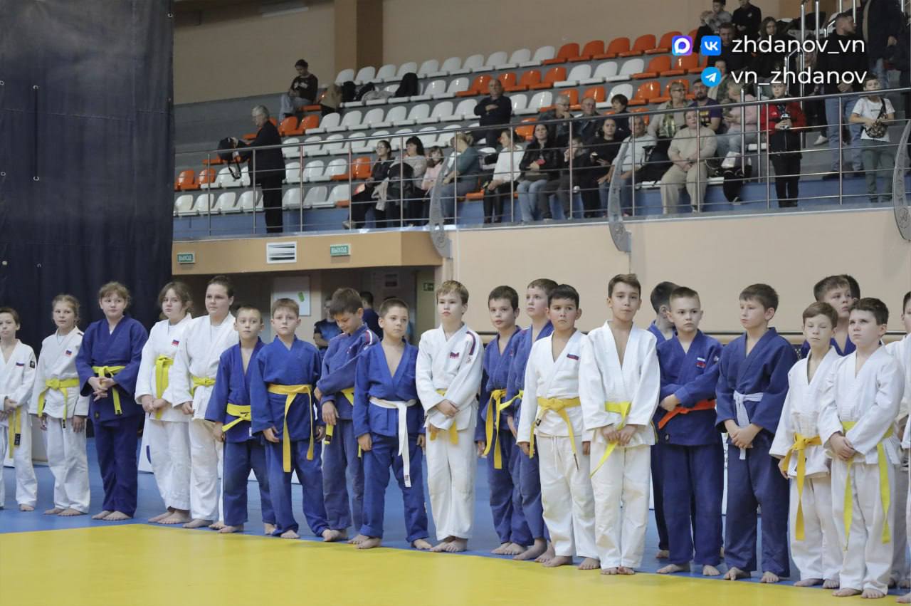 Владимир Жданов: В Старом Осколе состоялись состязания в честь Всемирного дня дзюдо Владимир Жданов: В Старом Осколе состоялись состязания в честь Всемирного дня дзюдо
