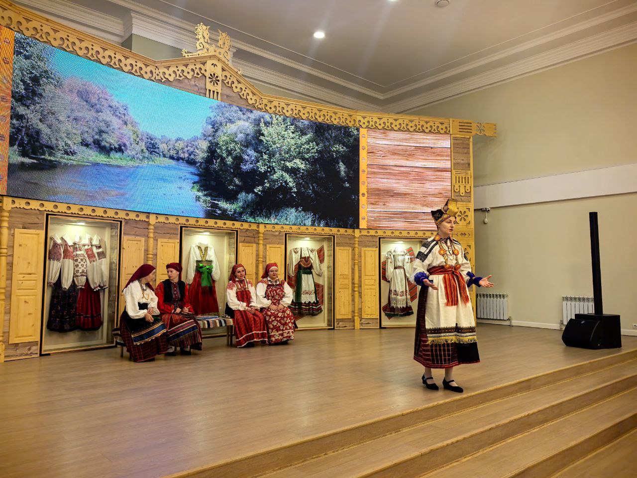 В Белгородском государственном музее народной культуры состоялась просветительская программа «Школа русского фольклора»