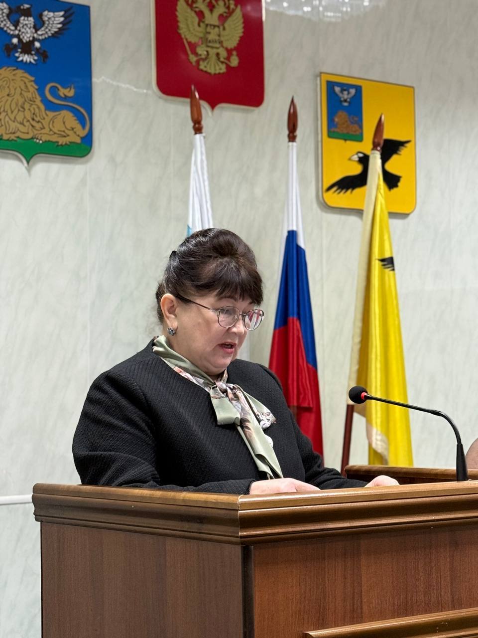 В Грайворонском округе состоялась двадцать седьмая сессия Совета депутатов В Грайворонском округе состоялась двадцать седьмая сессия Совета депутатов