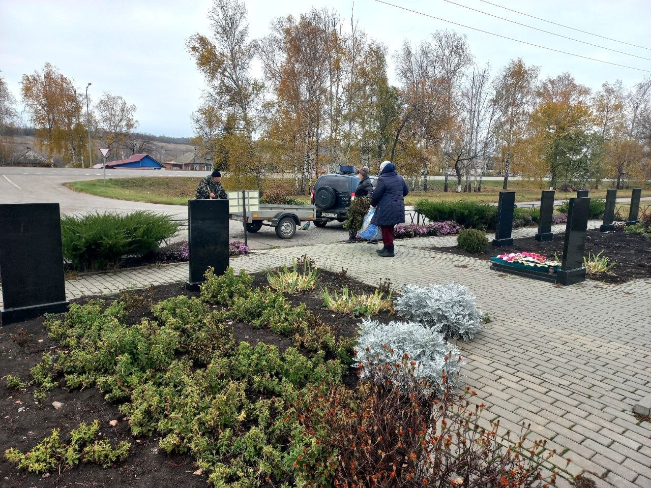 Очередной общегородской субботник прошёл в минувшую пятницу Очередной общегородской субботник прошёл в минувшую пятницу