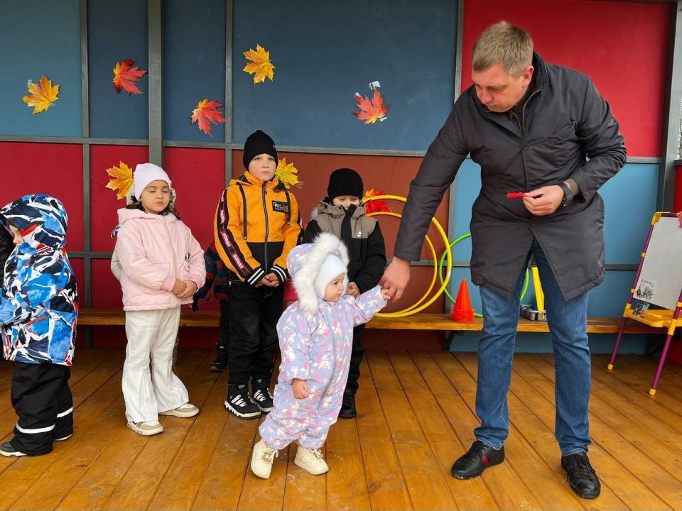 Совместная работа депутатов и активных граждан позволяет успешно решать актуальные вопросы в различных сферах жизни