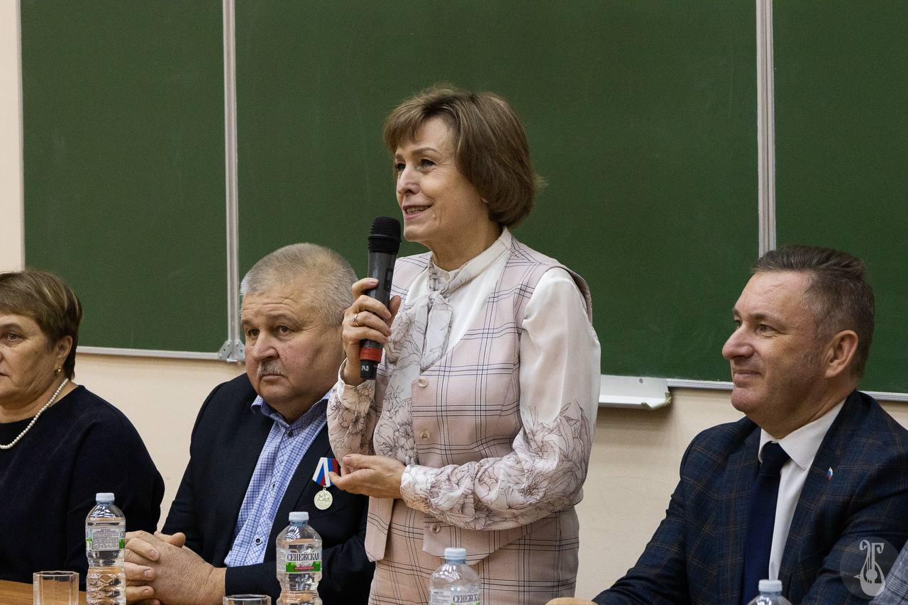 Анна Куташова: В рамках проекта «Сильные отцы — сильные семьи» приняла участие в лекции «Патриотическое воспитание: Вера. Семья. Отечество» Анна Куташова: В рамках проекта «Сильные отцы — сильные семьи» приняла участие в лекции «Патриотическое воспитание: Вера. Семья. Отечество»