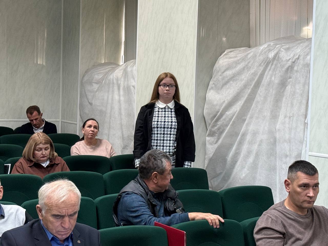 В Грайворонском округе состоялась двадцать седьмая сессия Совета депутатов В Грайворонском округе состоялась двадцать седьмая сессия Совета депутатов